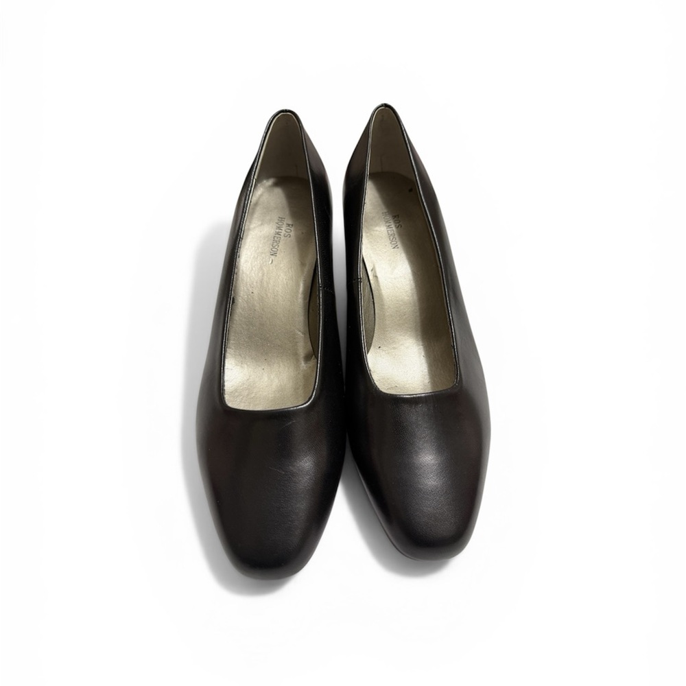 Ros Hommerson Black Leather Rounded Square Toe Pumps